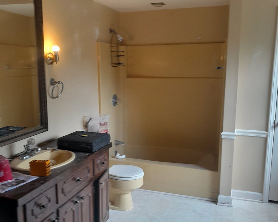 Bath before remodel