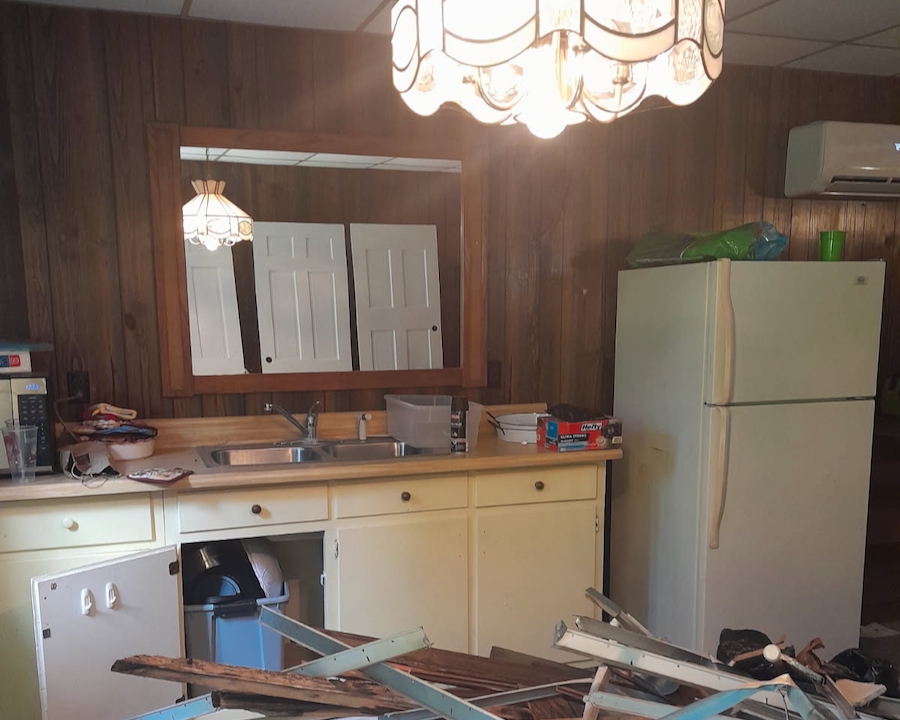 Kitchen before remodel